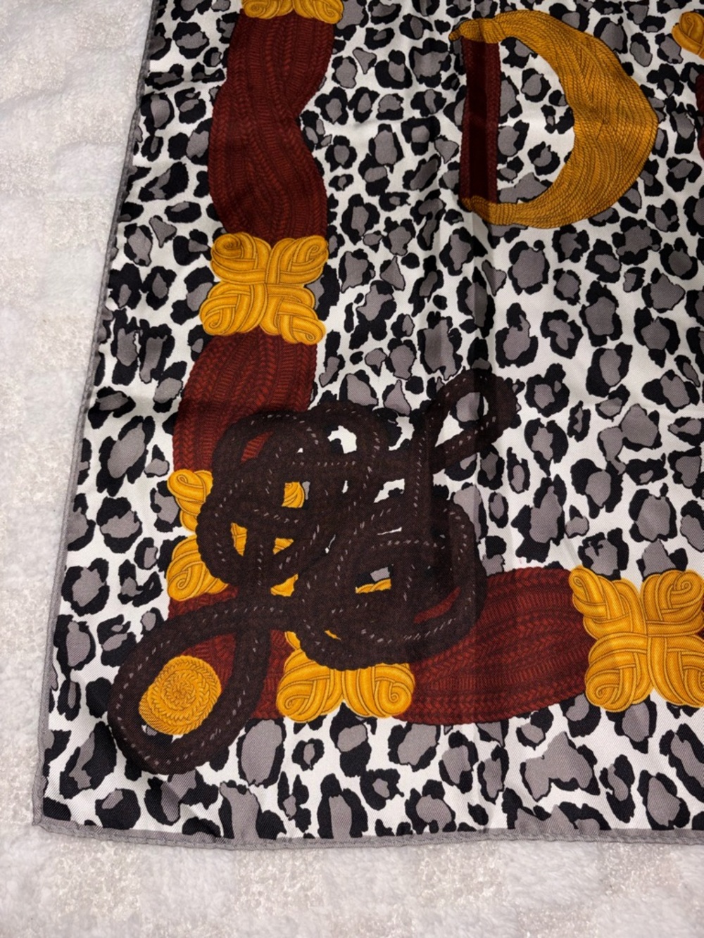 Vintage Christian Dior Leopard Print Silk Scarf Golden Dark Red & Brown Accents - Picture 3 of 10